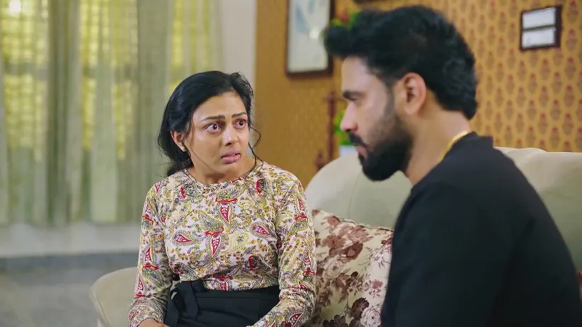 Jaydev Tells Diya about Rajendra Bhoopathi