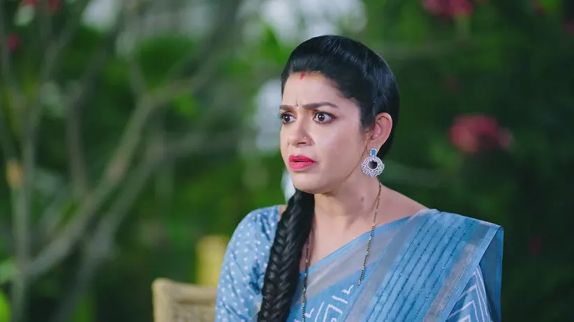 Partha and Bhoomika Discuss Apeksha