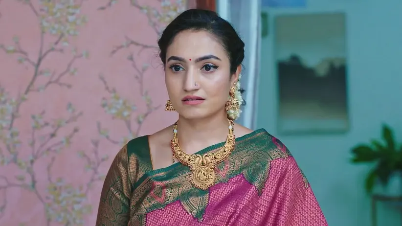 Sihi's Act in front of Seetha - SeethaRaama