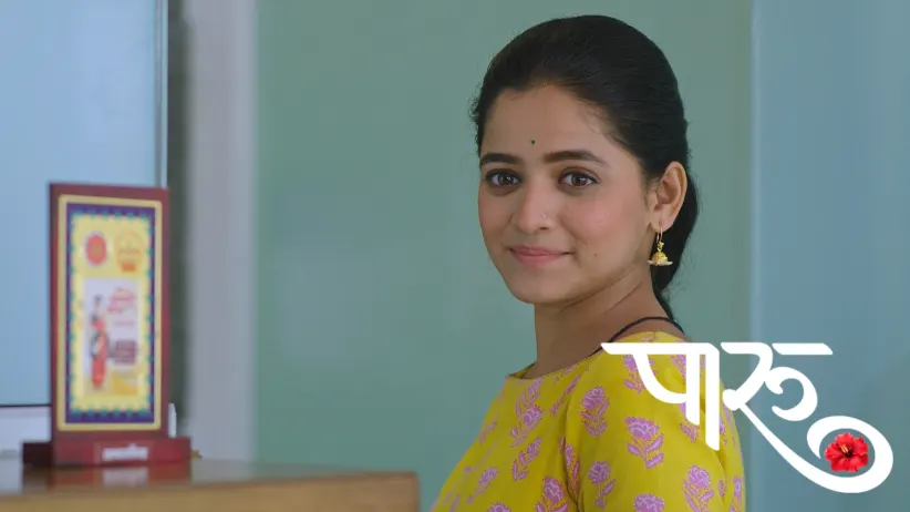 Damini shows Paaru's Video to Ahilya Devi