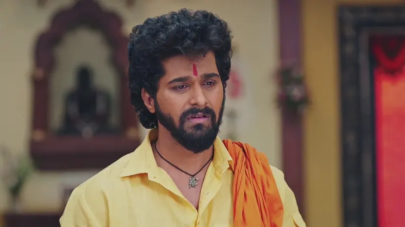 Surya Misses Rajashree - Lakhat Ek Amcha Dada