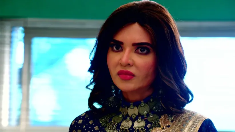 Lakshmi Meets Rishi’s Lover Malishka
