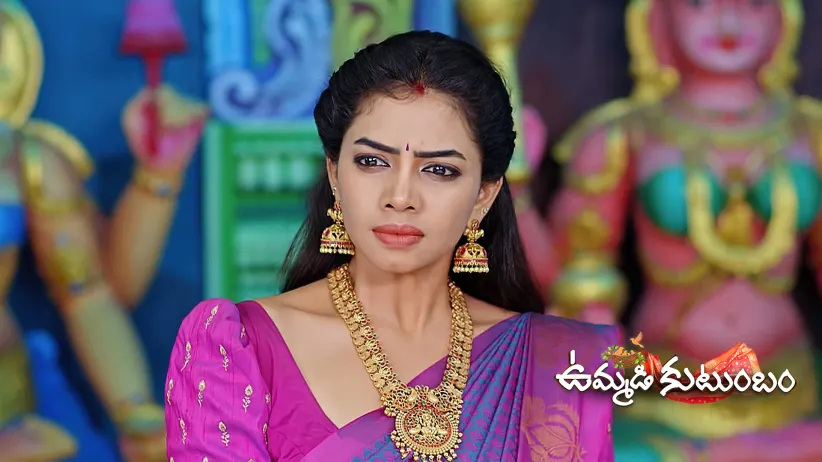 Darshan Performs the Puja with Sharanya
