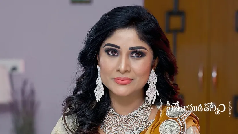 Mahalakshmi Makes Seetha Sign the Certificate