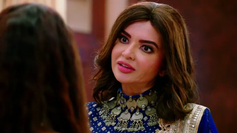 Karishma Cautions Malishka