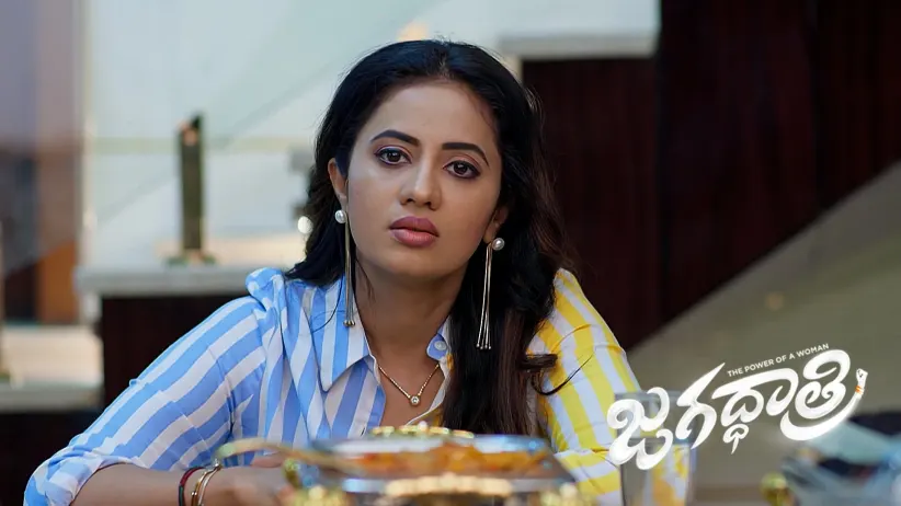 Nishika and Yuvaraj Try to Steal Kaushiki’s Gold
