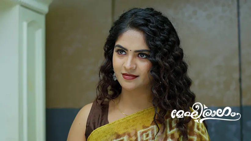 Meghana Receives the Best Businesswoman Award