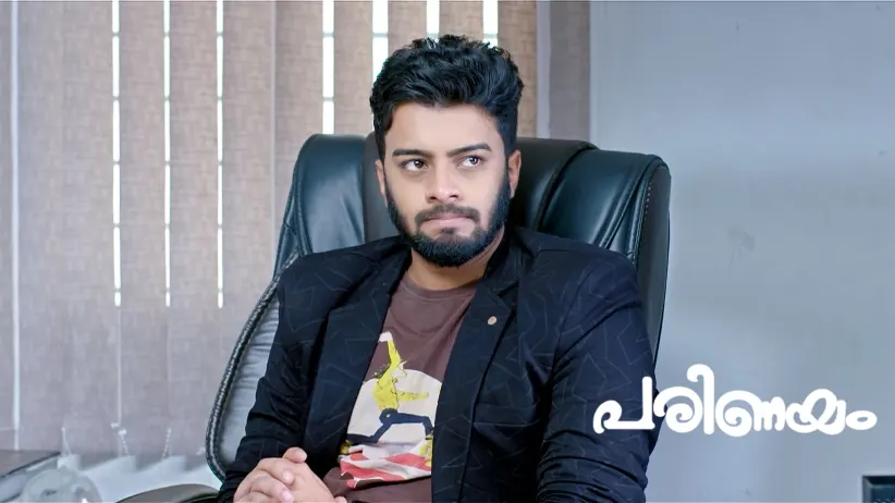 Sumesh Discloses the Truth to Amulya