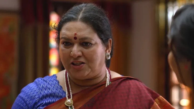 Kudumbashree Sharada - April 14, 2025 - Episode Spoiler
