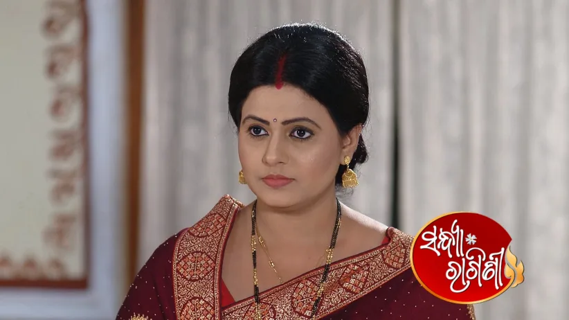 Ragini Overhears Padmaja's Conversation