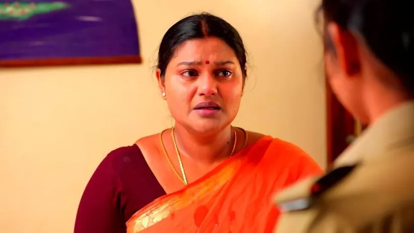 Thangamayil Hides the Truth for Gomathi
