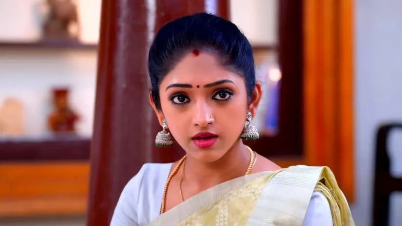 Bommi Enters Siddharth's House