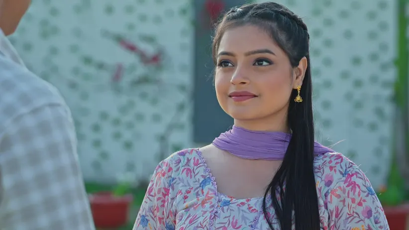 Jasmine Keeps Mukesh from Leaving
