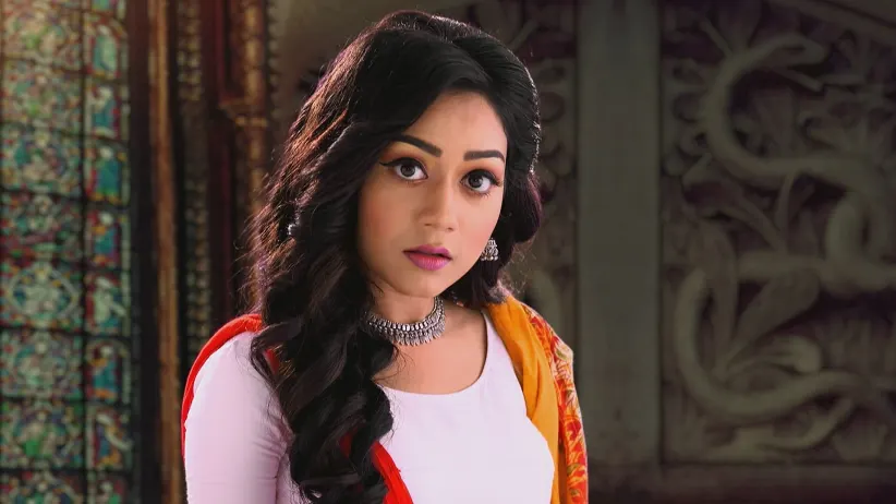 Parul Arrives at Naaglok