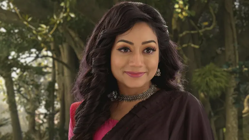 Parul's Attempt to Save Raghav