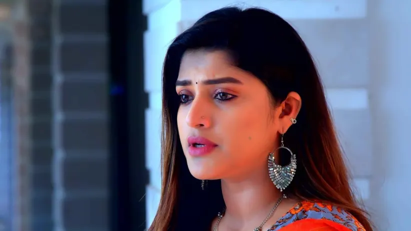 Radhika's Action Stuns Rajini
