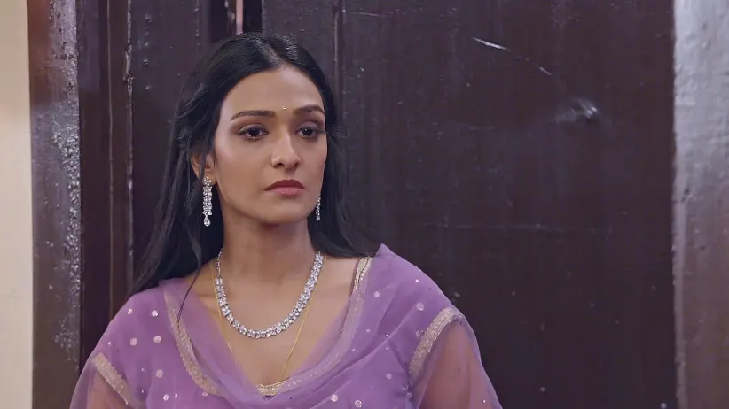 Shalu Learns about Malishka's Deception