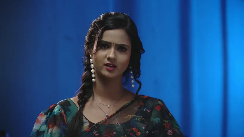 Anshika Discusses Malti - Suna Jhia