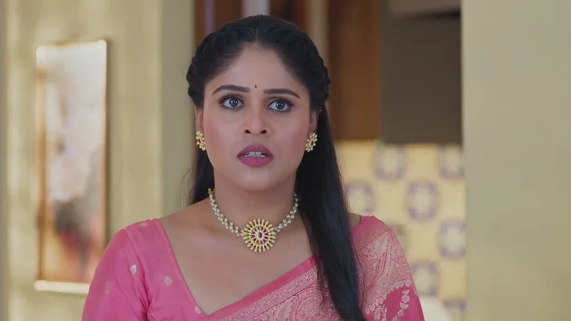 Gunaji Defends Shriniwas - Lakshmi Niwas