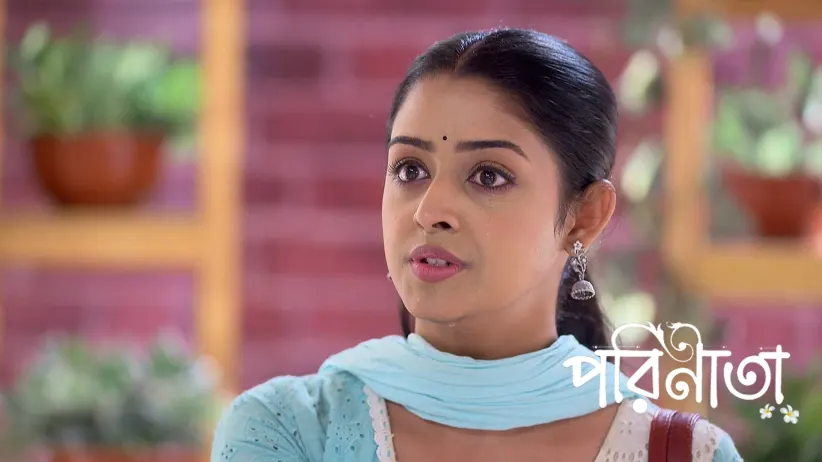 Parul Kicks Shirin out of the House