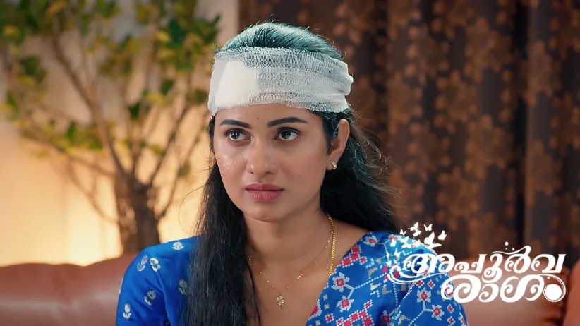 Devika Injures Her Head