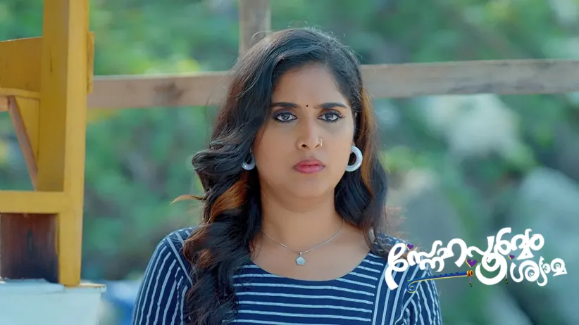 Kalpana Pushes Surya from the Wheelchair