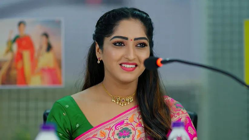 Sameera's Attempt to Impress Ananda Bhairavi