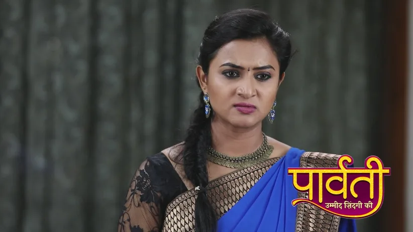 Aishwarya Stops Parvathi from Entering the Bungalow