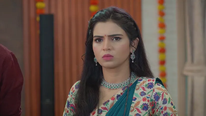 Keerti Humiliates Aaji - Shiva