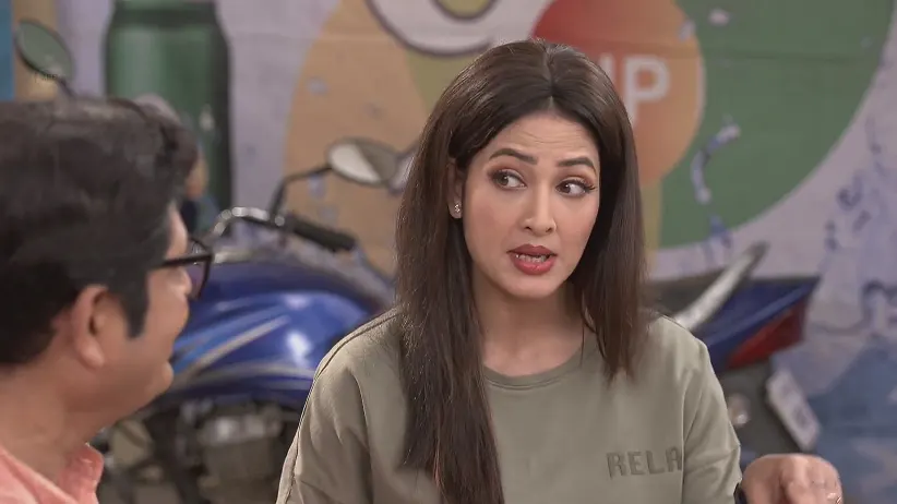 Tiwari's Fascinating Imagination - Bhabi Ji Ghar Par Hai