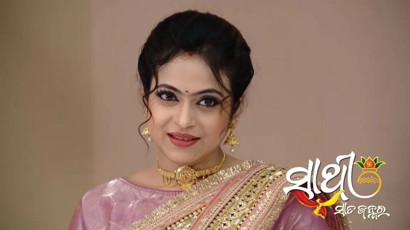 Priyambada Slaps a Man