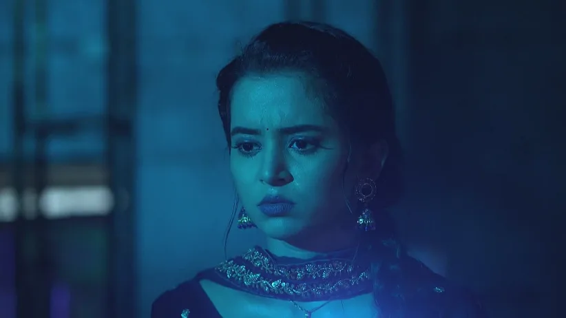 Abhi Searches for a Document - Tu Khara Mun Chaai