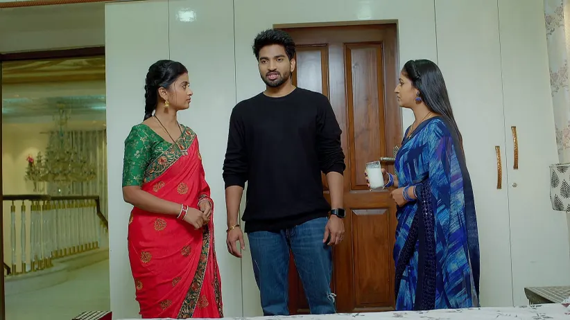 Chiranjeevi Lakshmi Sowbhagyavati - April 25, 2025 - Episode Spoiler