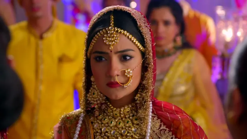 Paragi Asks Chanda about the Dowry