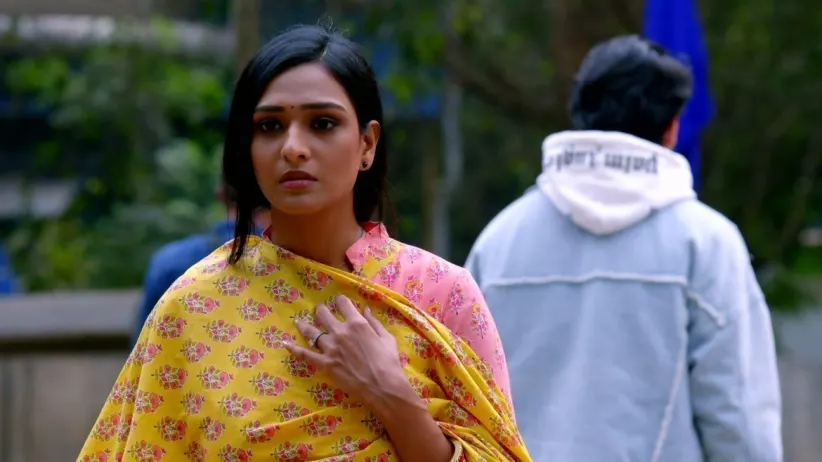 Lakshmi Struggles to Get a Job
