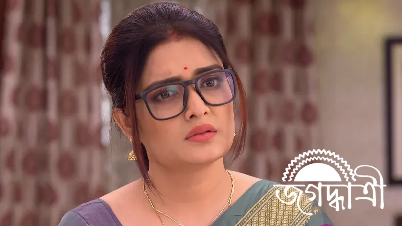 Durga Arrives at the Mukherjee House