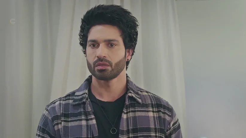 Suraj Confronts Kalikant Over Ghunghroo