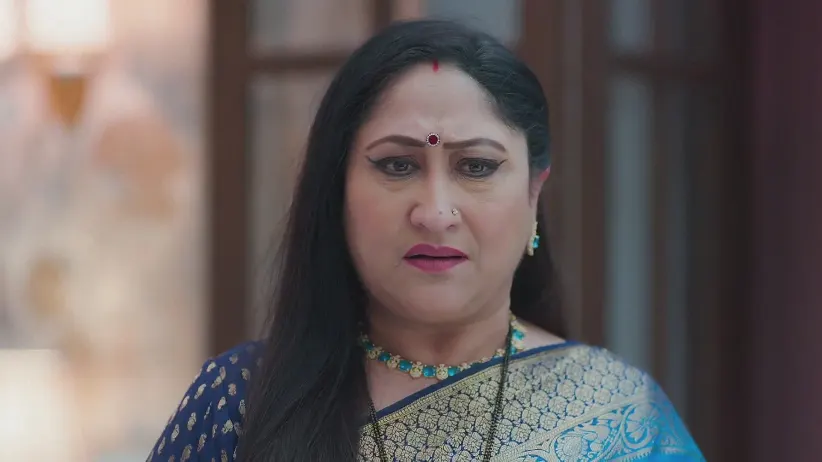 Sharada Plants Doubt in Raghav's Mind about Reet - Jaane Anjaane Hum Mile