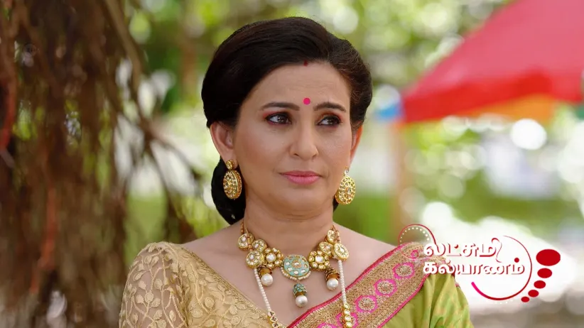 Rishi Prays for Lakshmi