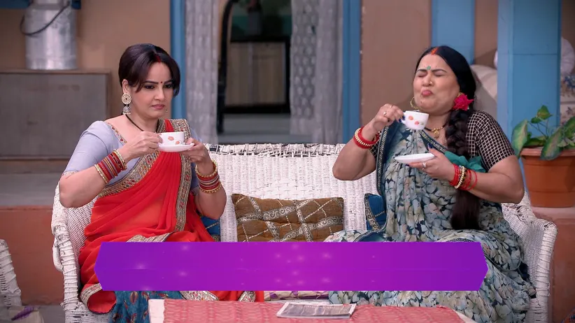 Happu and Tiwari Land in Trouble after Making Tea - Promo