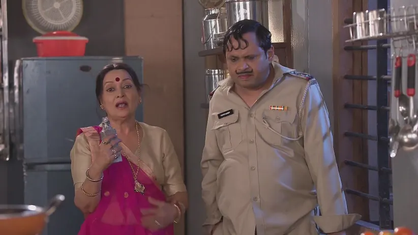 An Intoxicated Amma - Happu Ki Ultan Paltan