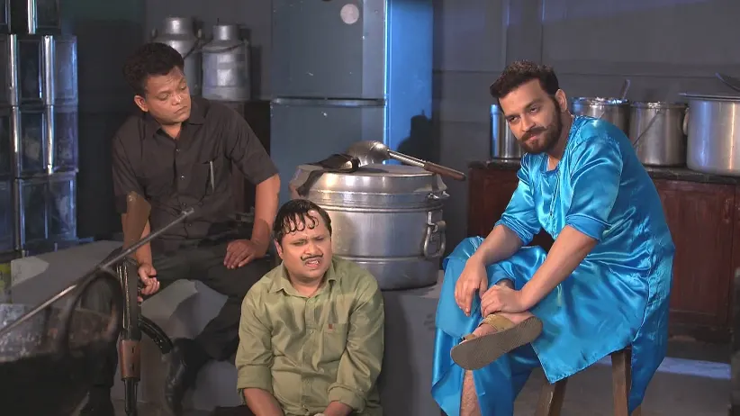  The Kidnapper's Condition for Happu - Happu Ki Ultan Paltan