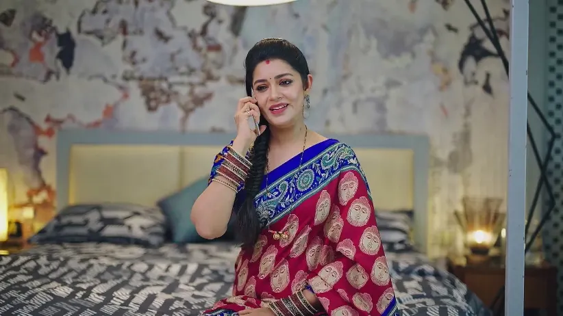 Bhoomika Questions Goutham about His Lies - Amruthadhaare
