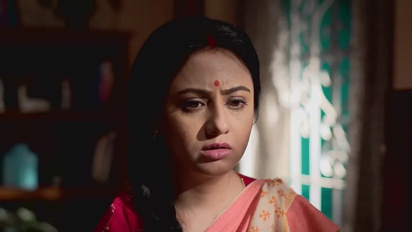 Duggamoni Reads Gayeti's Mind - Duggamoni O Bagh Mama