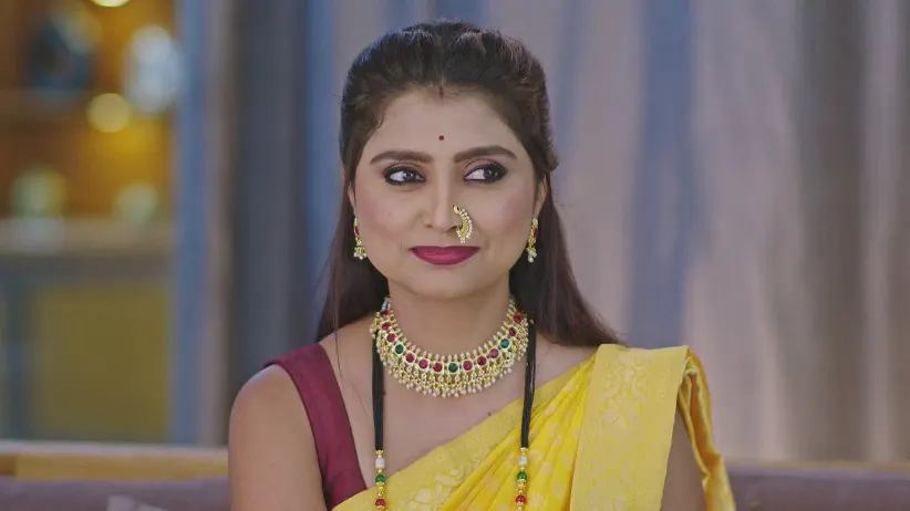 Ahilya Devi Tells Priya about a Tradition