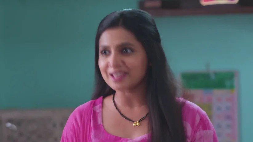 Vidya and Jaydev Scold Ira