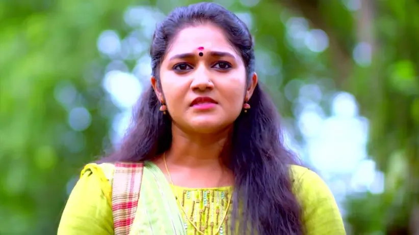 Sreelakshmi Reprimands Ravi Varman