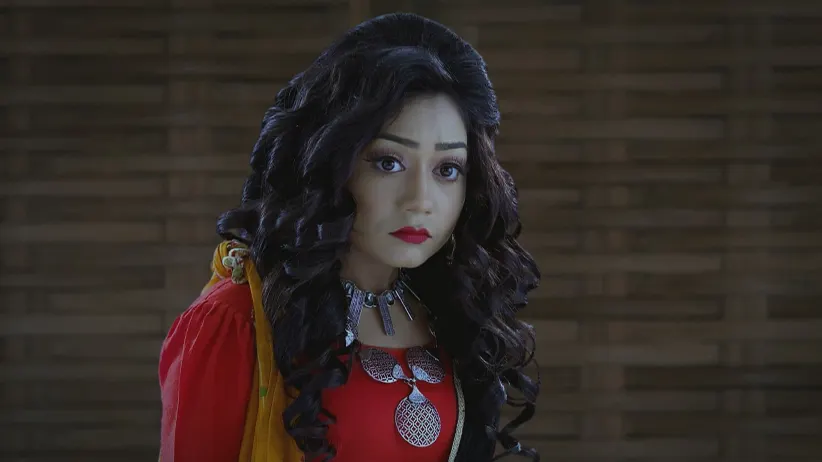Parul Tries to Help the Old Witch