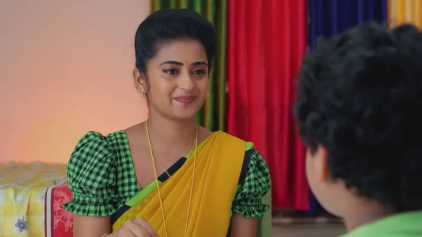 Dheerga Sumangali Bhava - May 06, 2025 - Best Scene