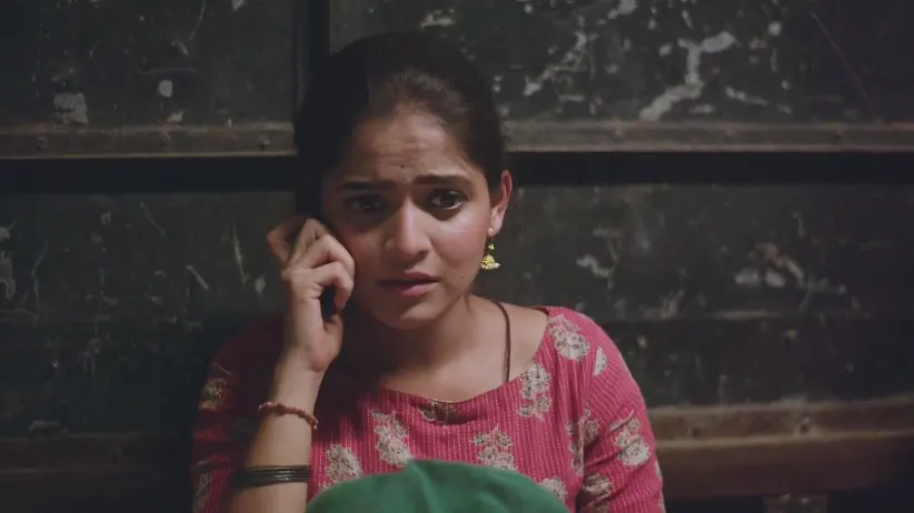 Paaru Cleverly Contacts Aditya - Paaru